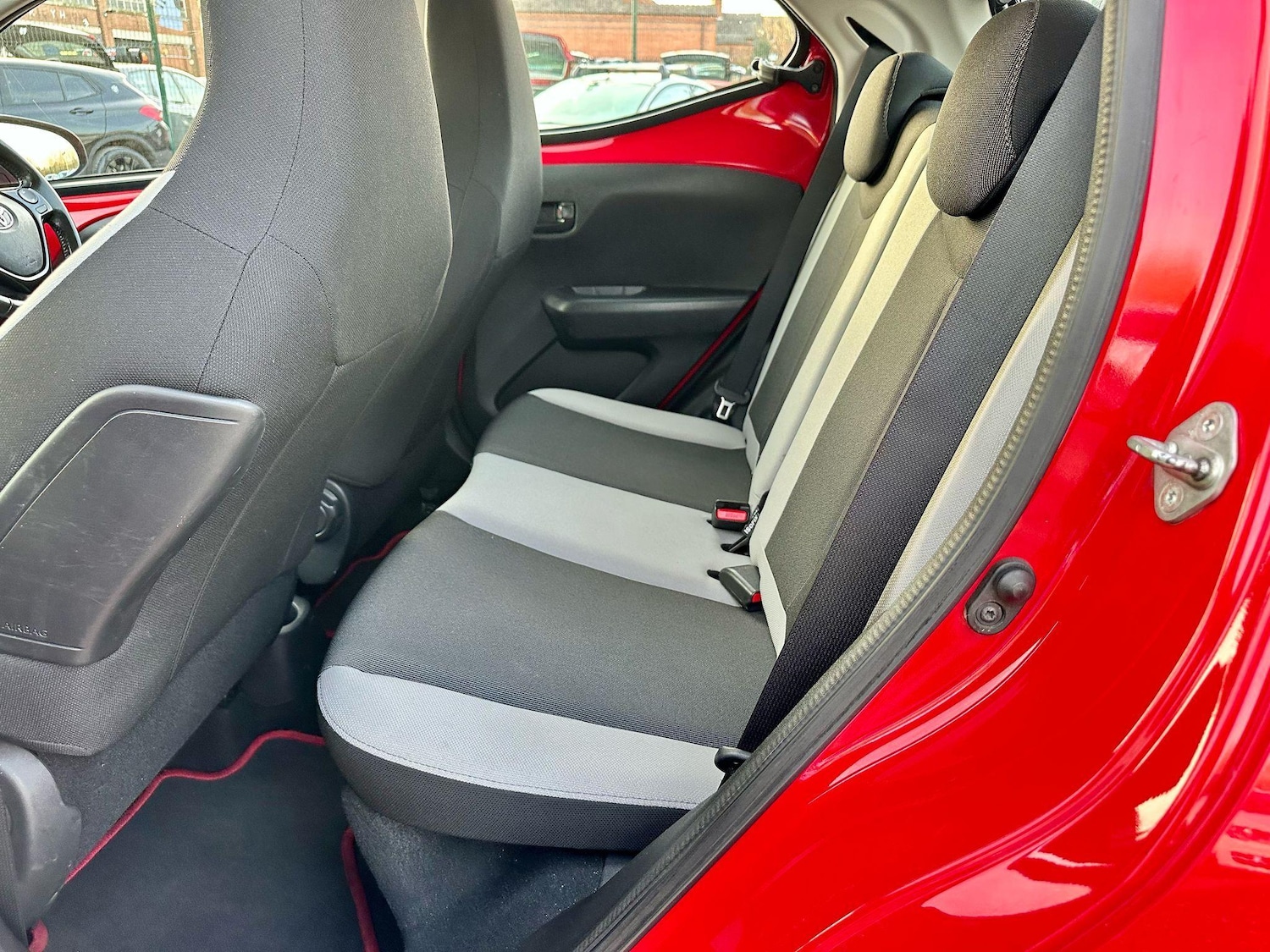 Used Toyota AYGO 2014 for sale - 76995992: Photo 20