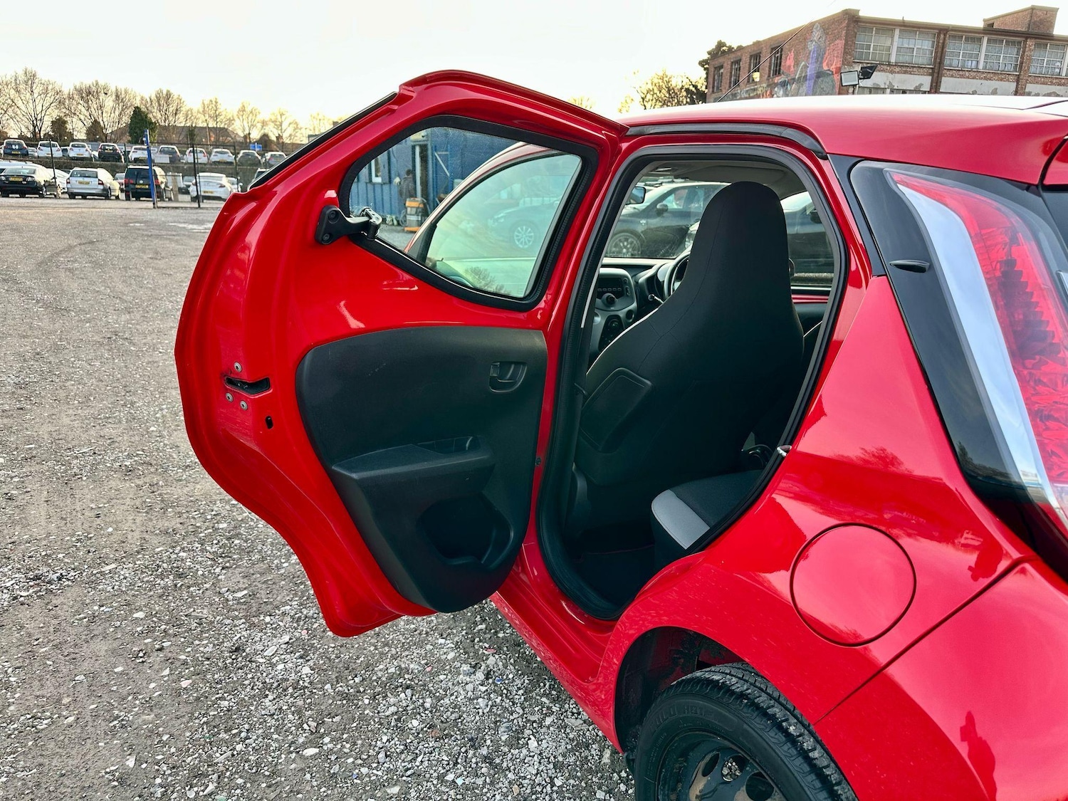 Used Toyota AYGO 2014 for sale - 76995992: Photo 24