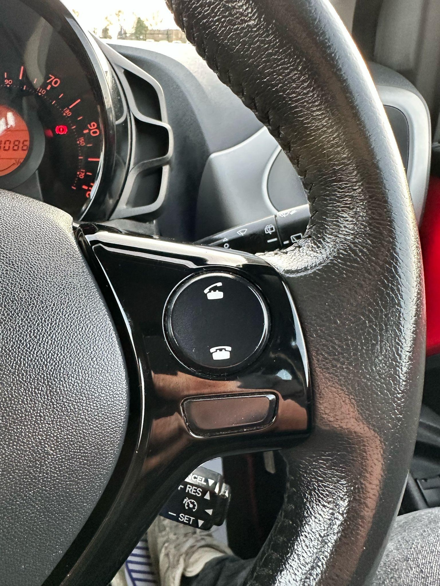 Used Toyota AYGO 2014 for sale - 76995992: Photo 27