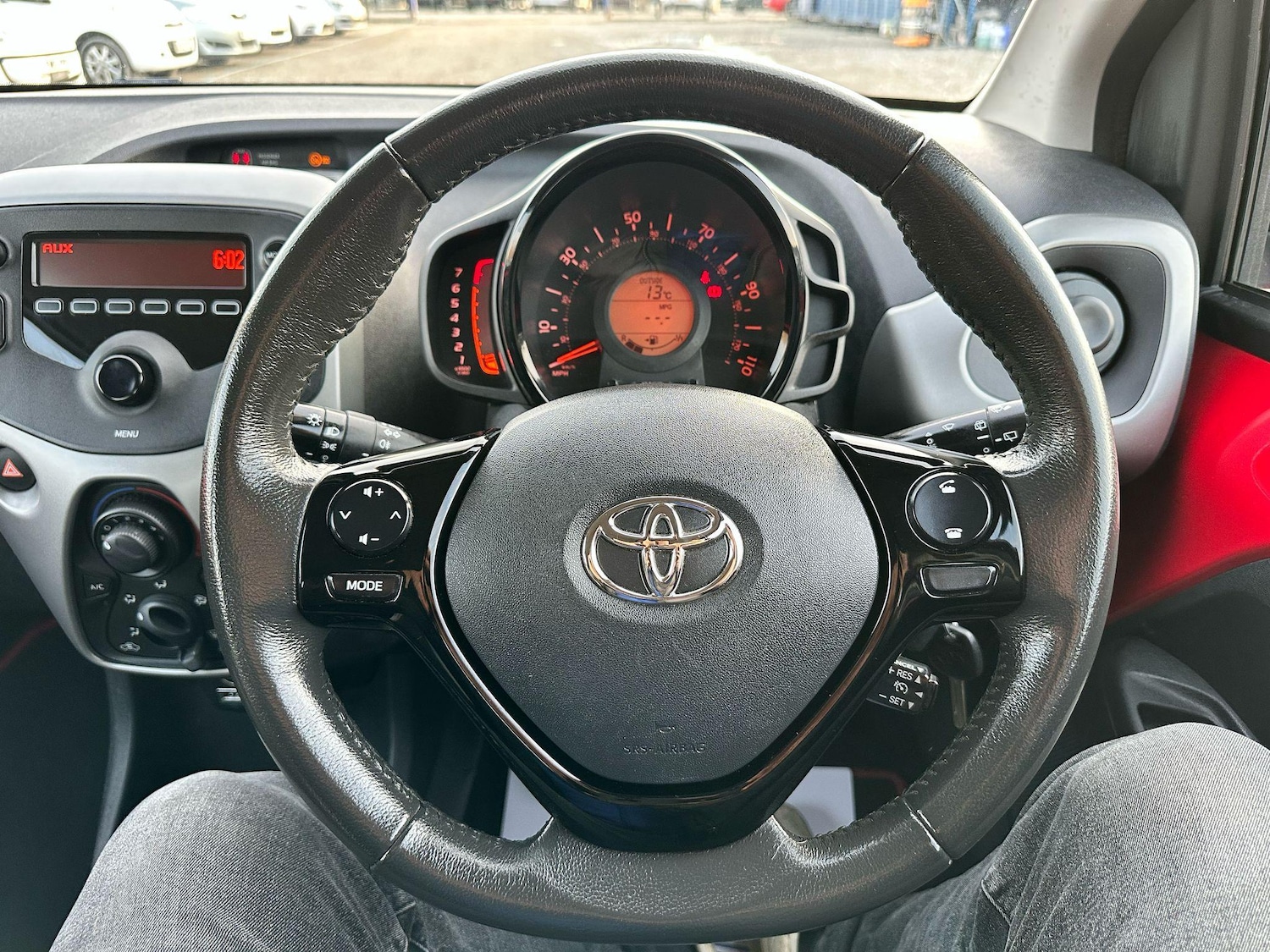 Used Toyota AYGO 2014 for sale - 76995992: Photo 31