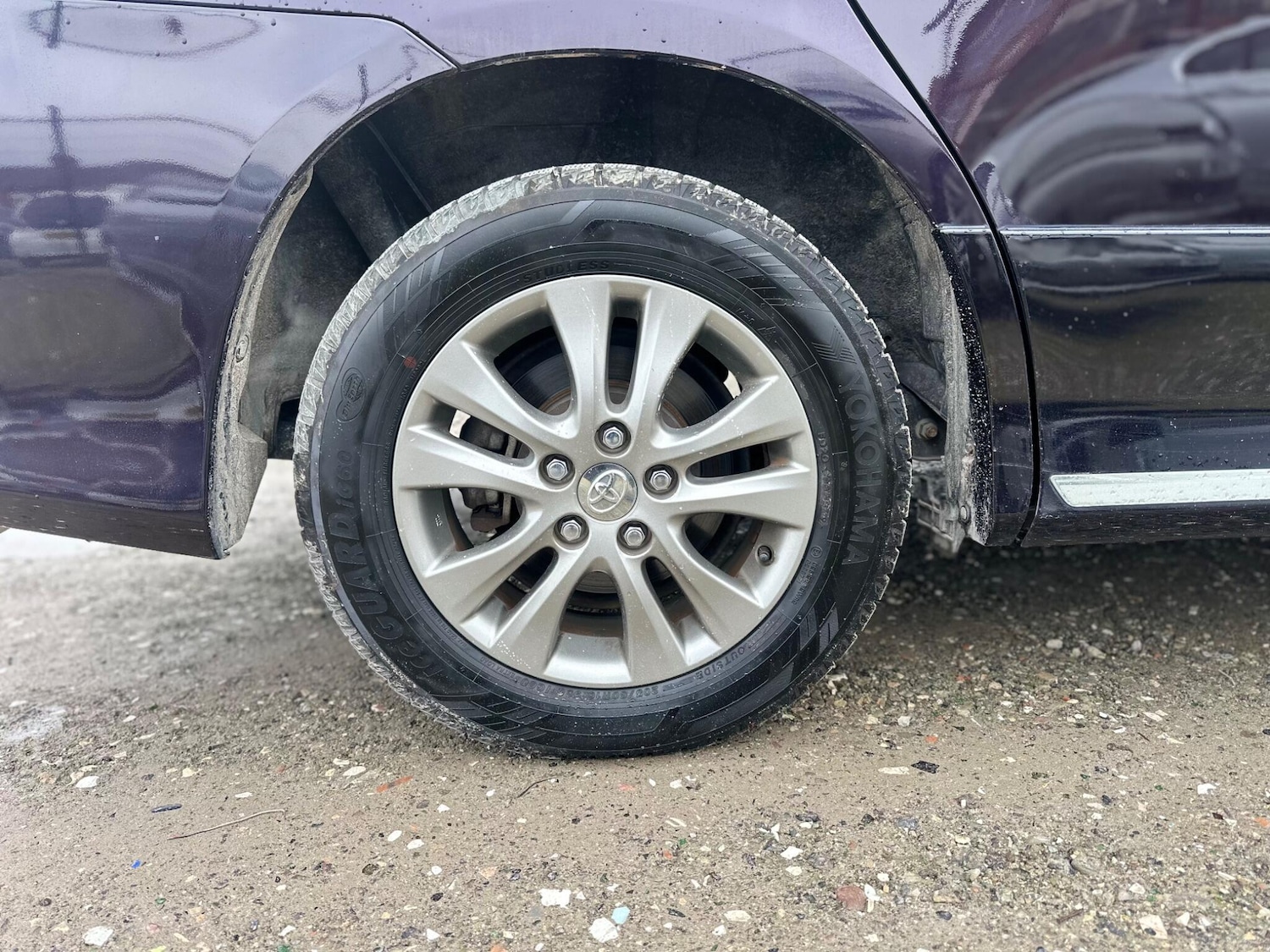 Used Toyota Voxy for sale - 77395931: Photo 26