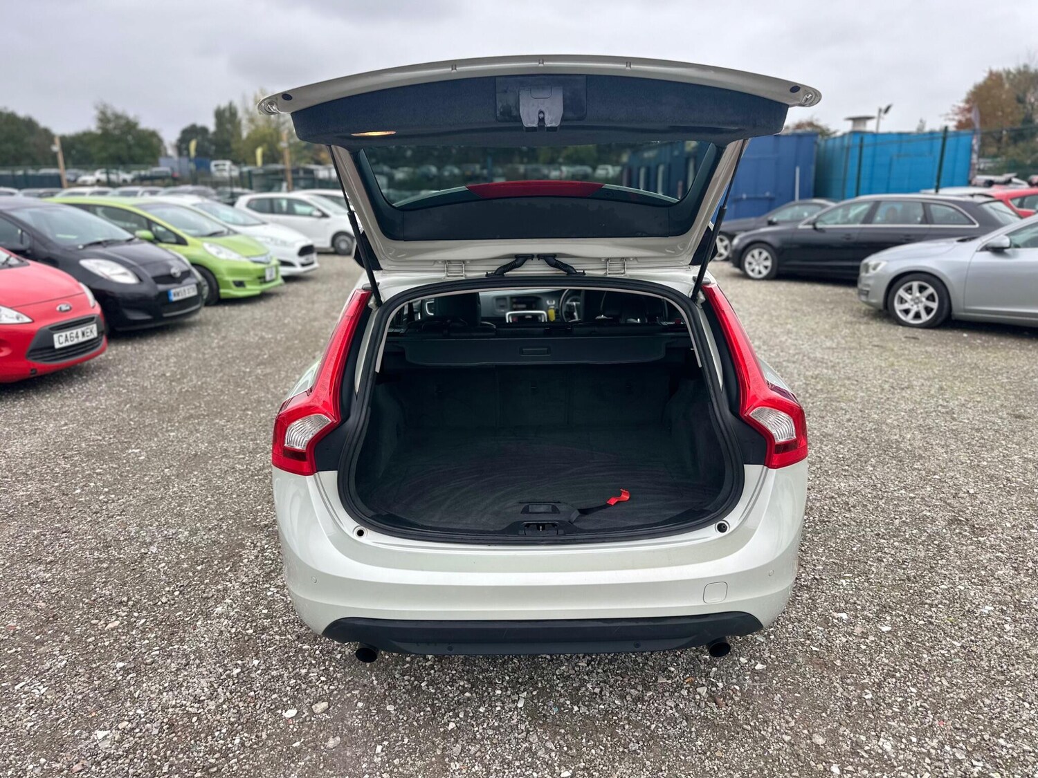 Used Volvo V60 for sale - 76269707: Photo 20