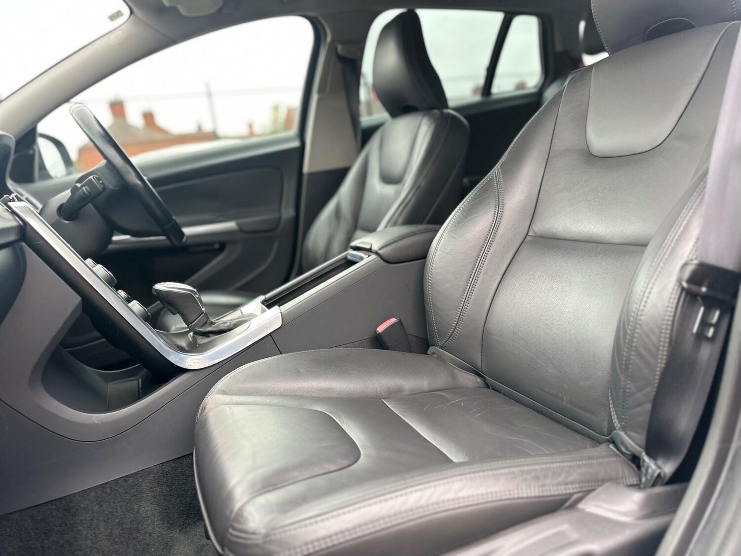 Used Volvo V60 for sale - 76269707: Photo 26