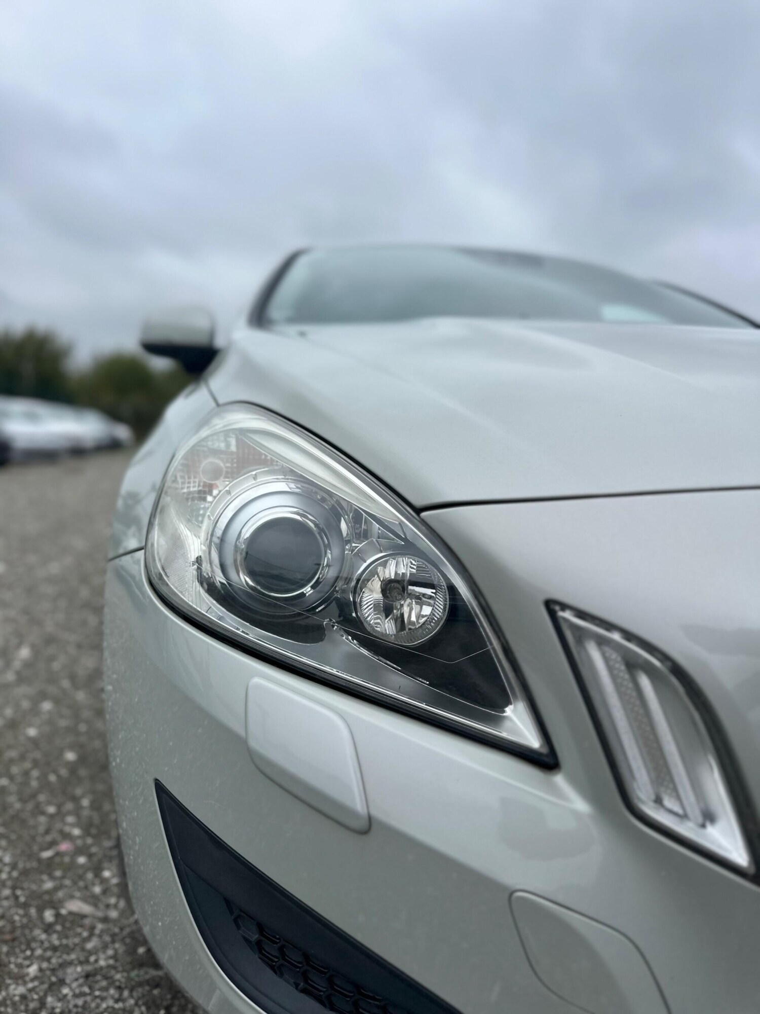 Used Volvo V60 for sale - 76269707: Photo 41