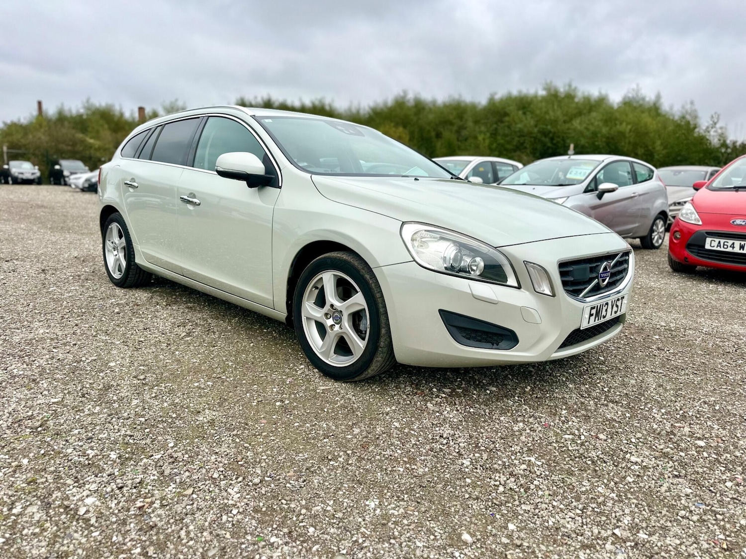 Used Volvo V60 for sale - 76269707: Photo 5