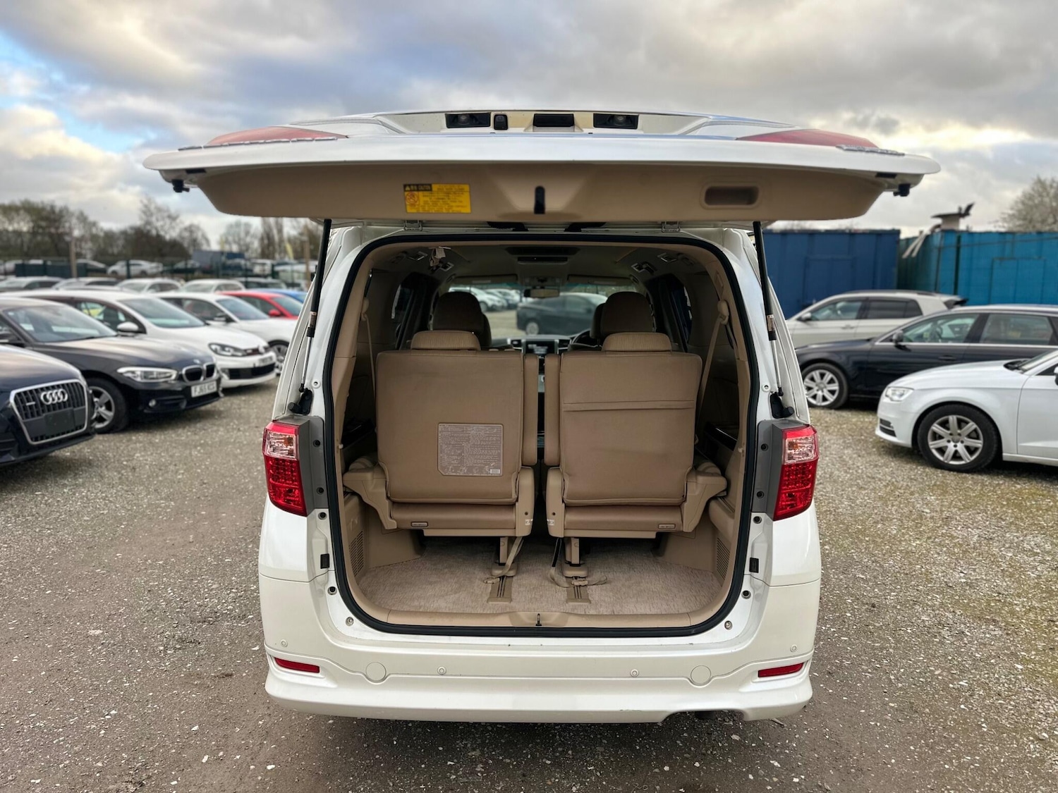 Used Toyota Alphard for sale - 78086730: Photo 48