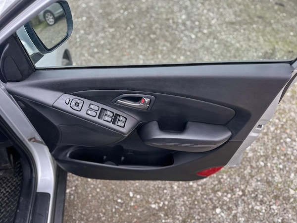 Used Hyundai Ix35 2015 for sale - 76294925: Photo 33