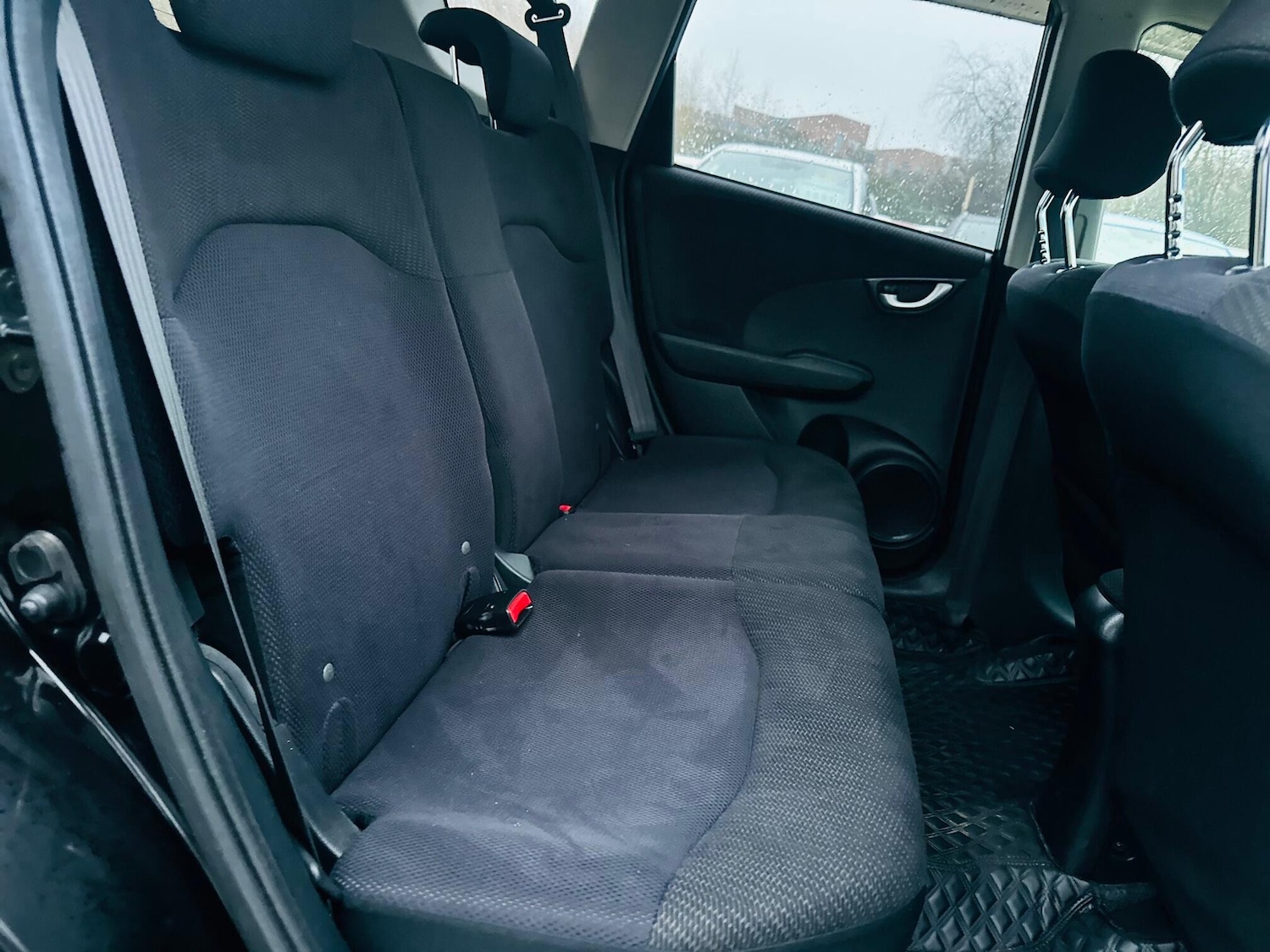 Used Honda Fit for sale - 77267358: Photo 16