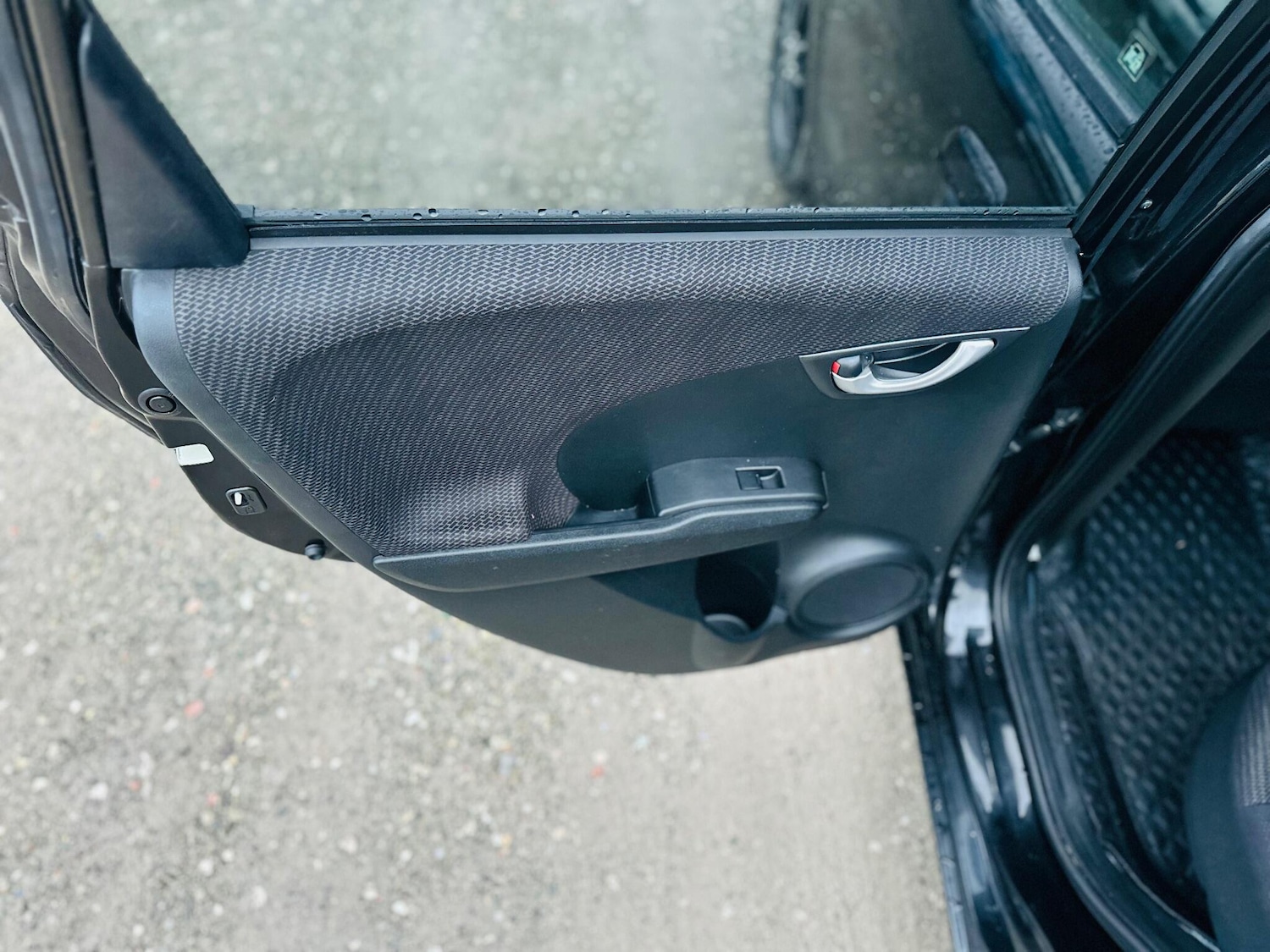 Used Honda Fit for sale - 77267358: Photo 23