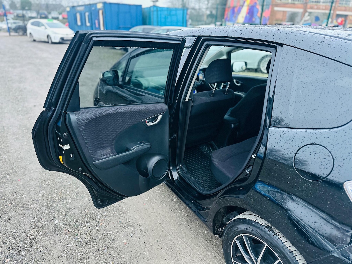 Used Honda Fit for sale - 77267358: Photo 24