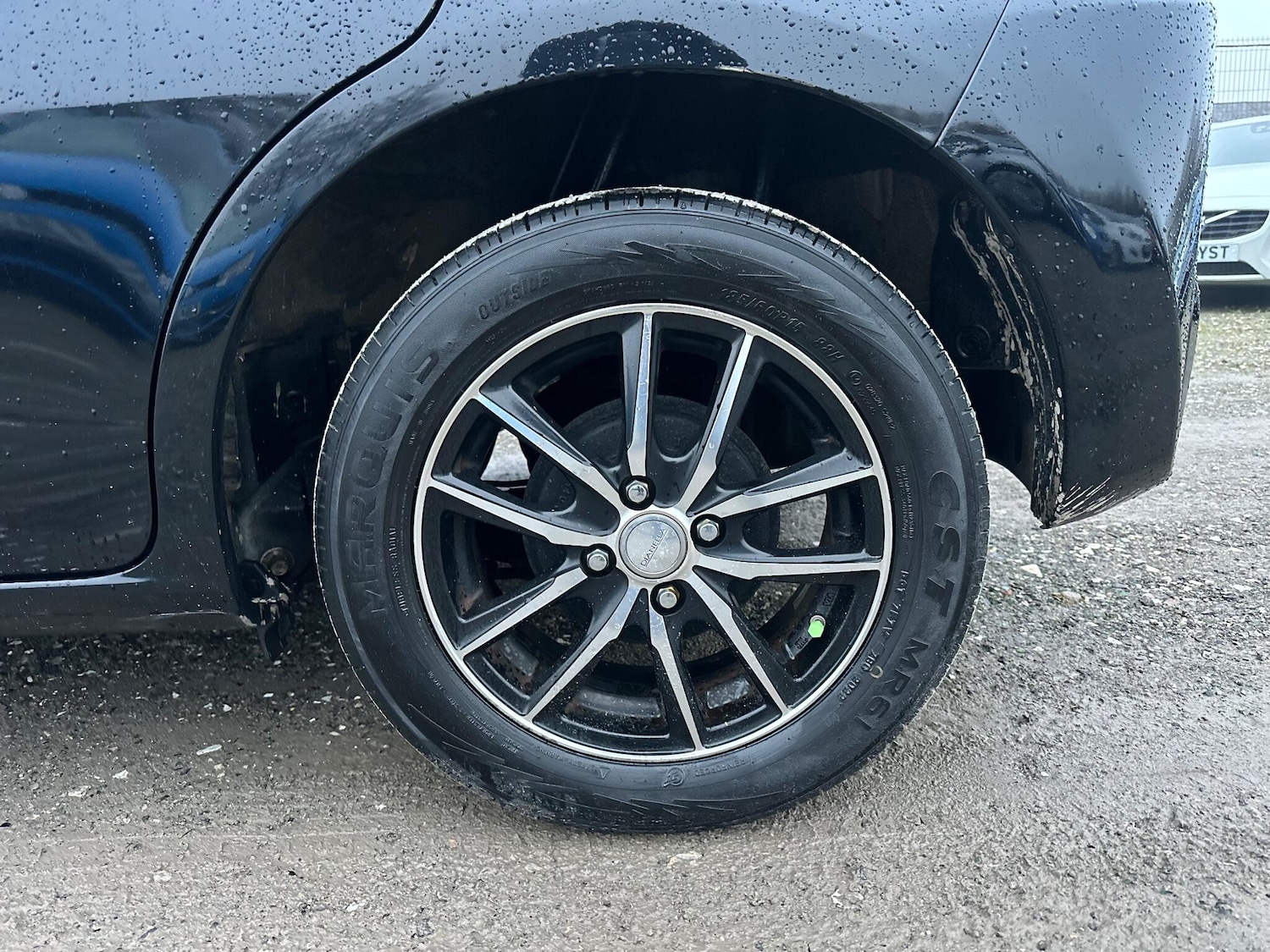 Used Honda Fit for sale - 77267358: Photo 30