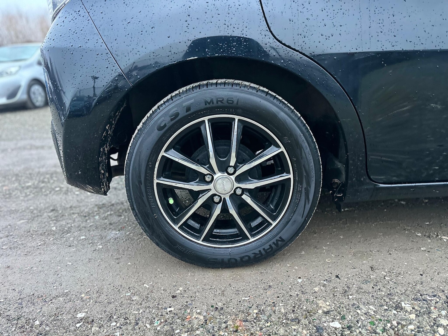 Used Honda Fit for sale - 77267358: Photo 31