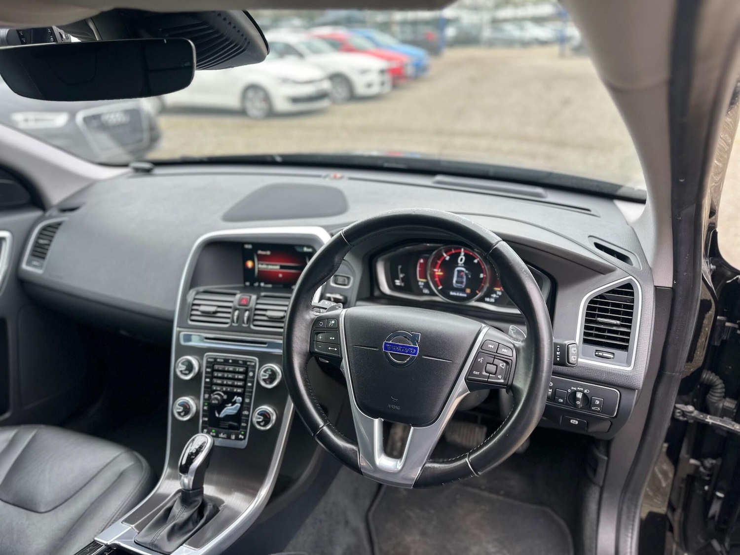 Used Volvo XC60 for sale - 78185601: Photo 10