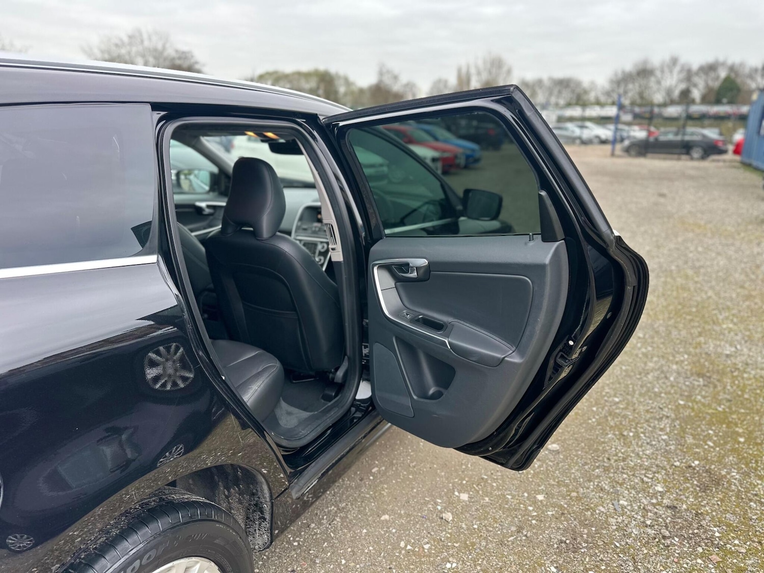 Used Volvo XC60 for sale - 78185601: Photo 24