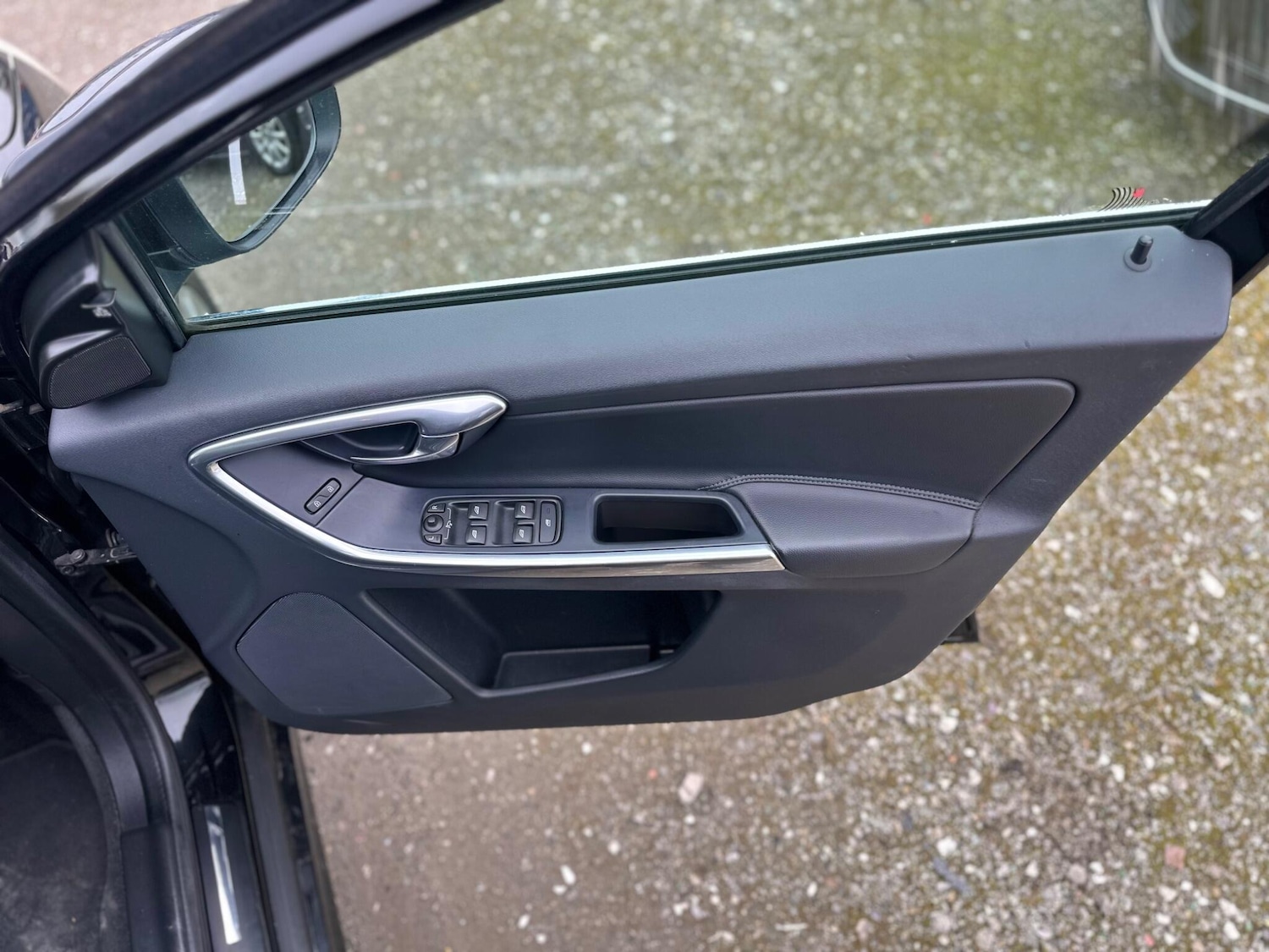 Used Volvo XC60 for sale - 78185601: Photo 25