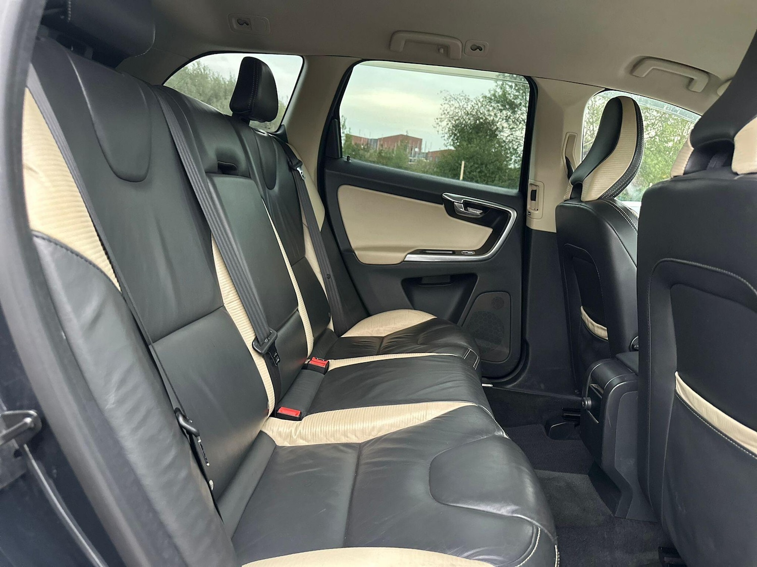 Used Volvo XC60 2025 for sale - 76175374: Photo 17