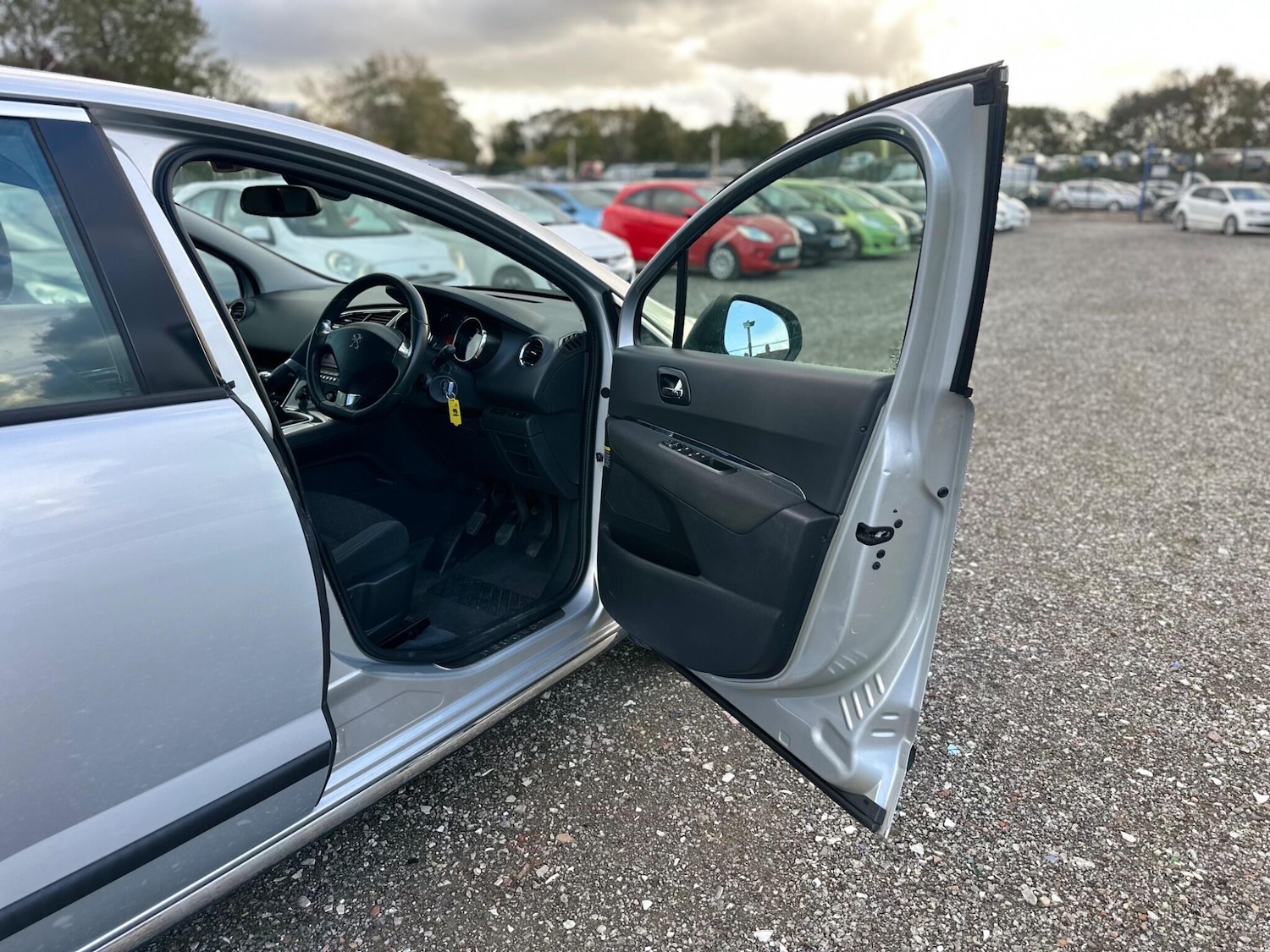 Used Peugeot 3008 2016 for sale - 76989173: Photo 13