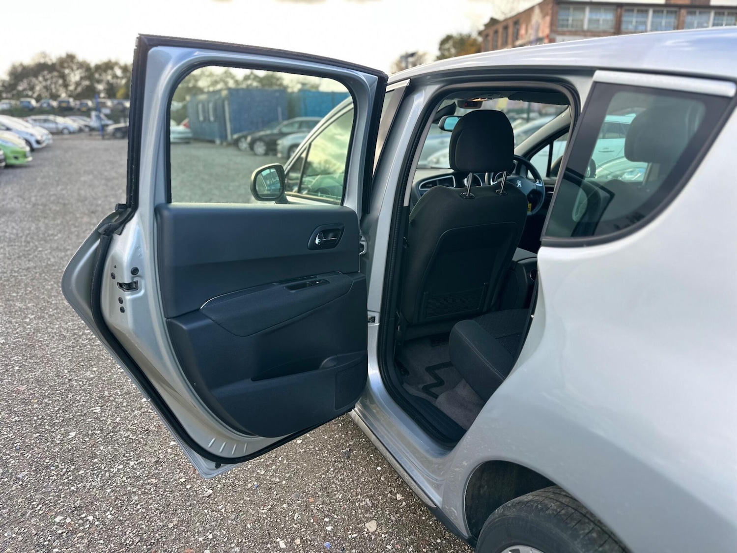 Used Peugeot 3008 2016 for sale - 76989173: Photo 22