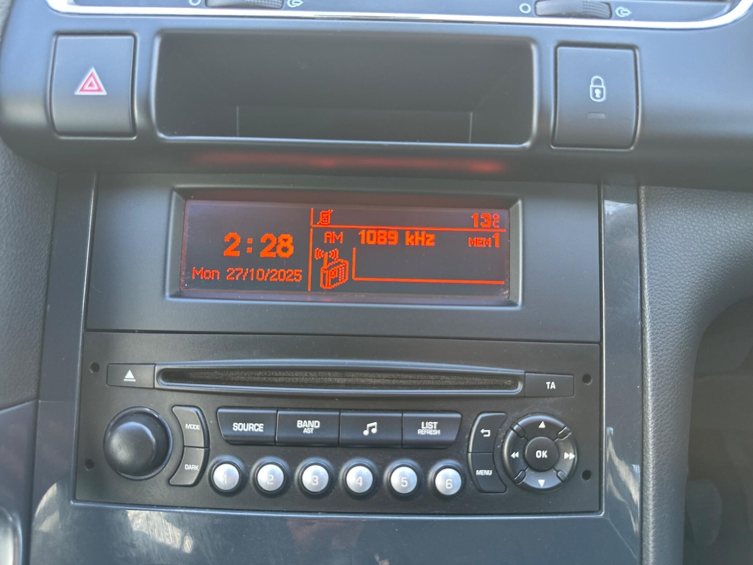 Used Peugeot 3008 2016 for sale - 76989173: Photo 31