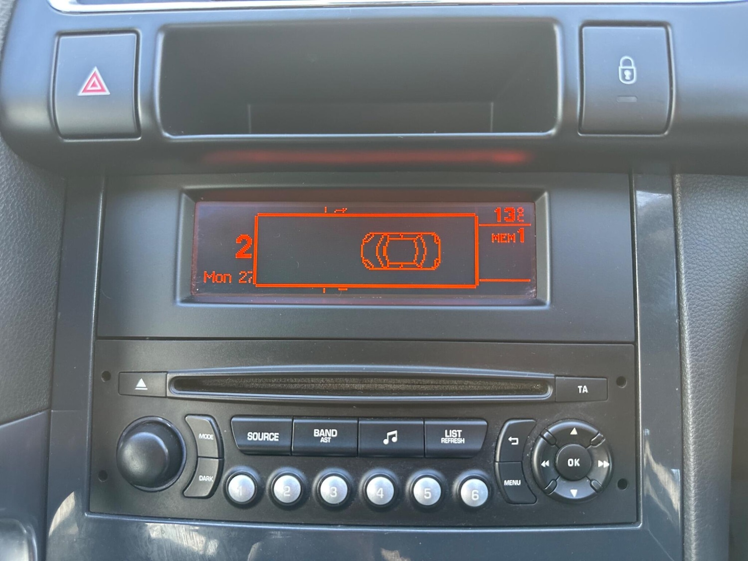 Used Peugeot 3008 2016 for sale - 76989173: Photo 32