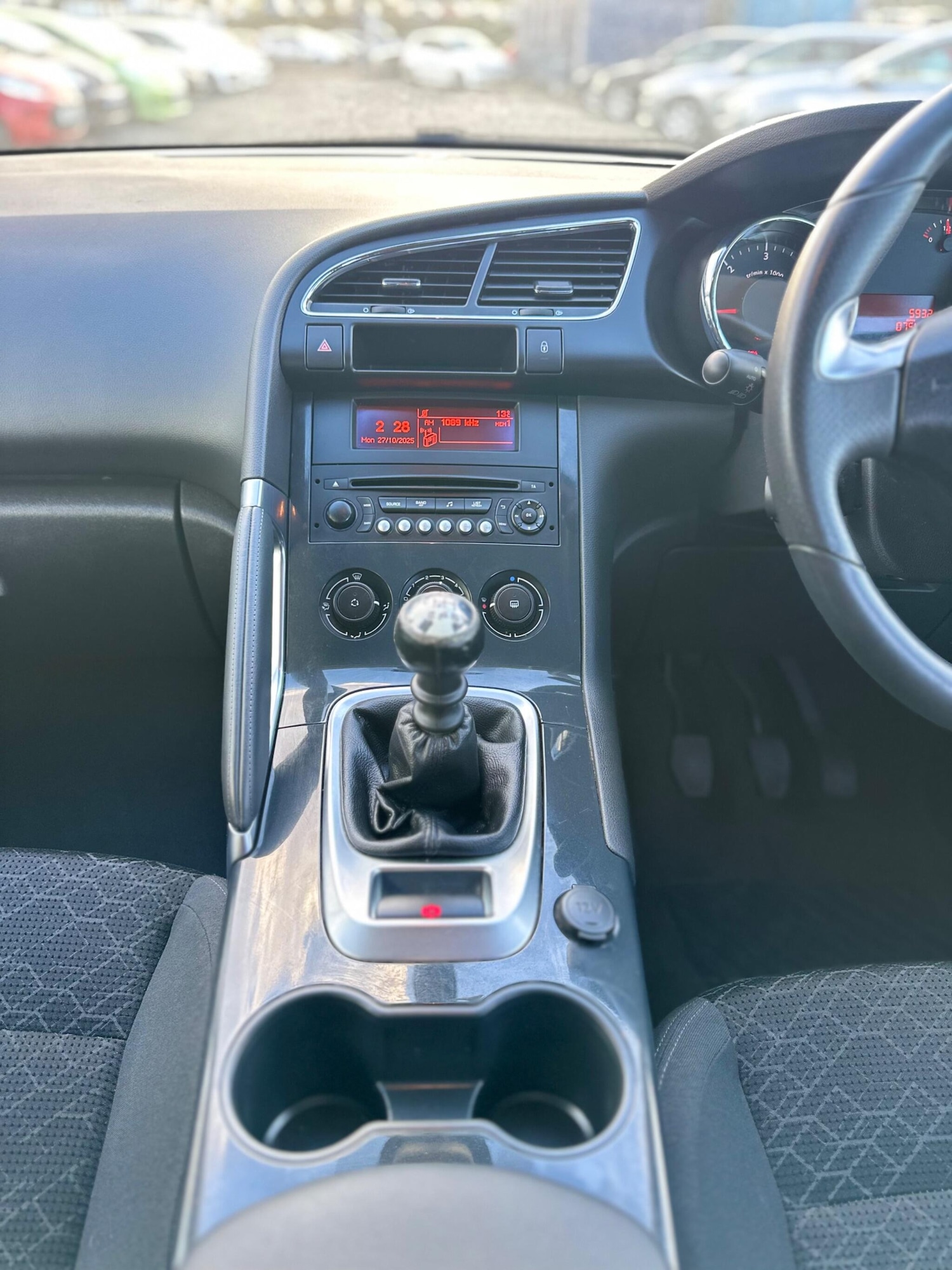 Used Peugeot 3008 2016 for sale - 76989173: Photo 33