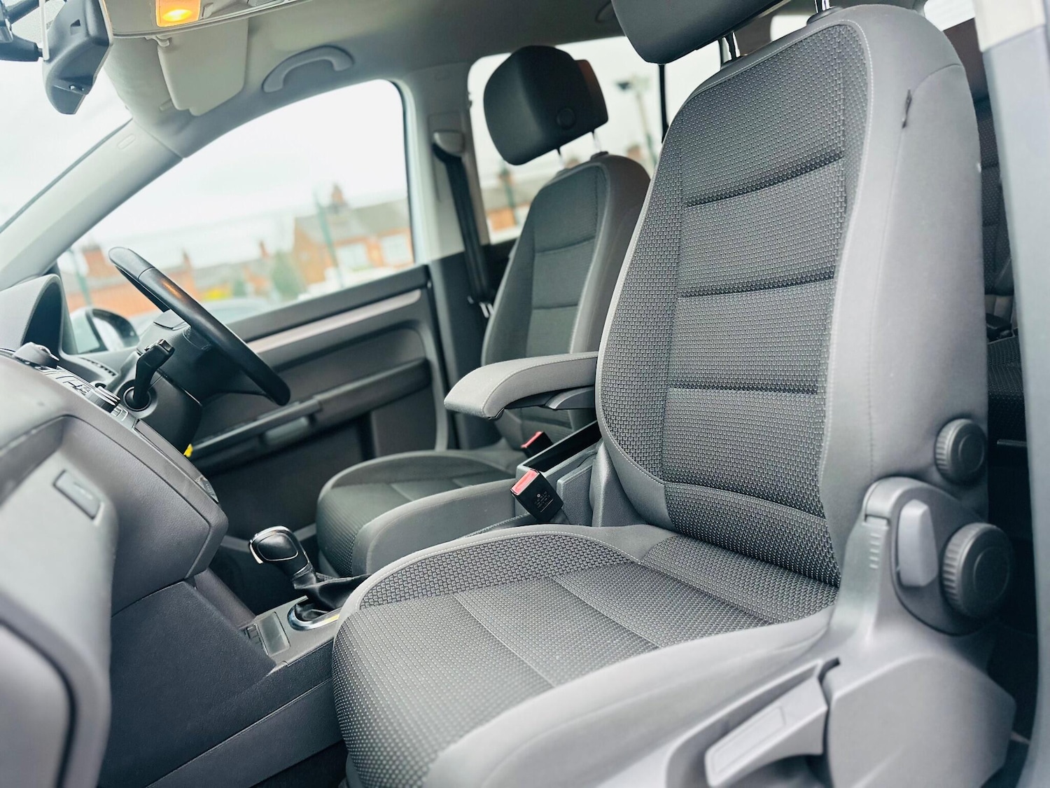 Used Volkswagen Touran 2025 for sale - 77060440: Photo 37