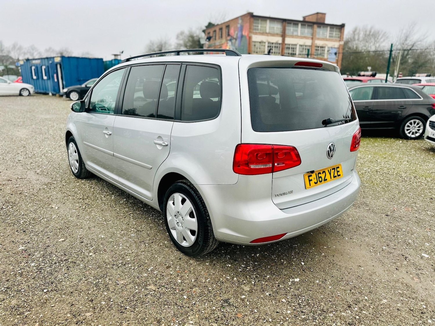 Used Volkswagen Touran 2025 for sale - 77060440: Photo 5