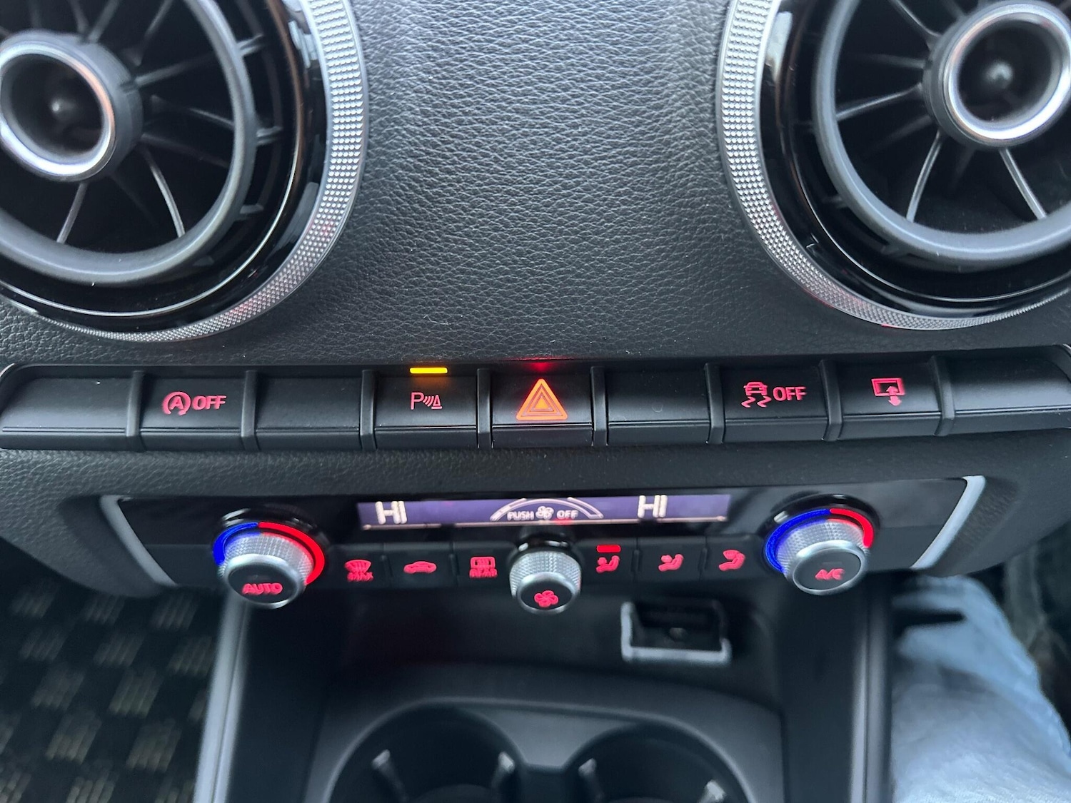 Used Audi A3 for sale - 76976388: Photo 46