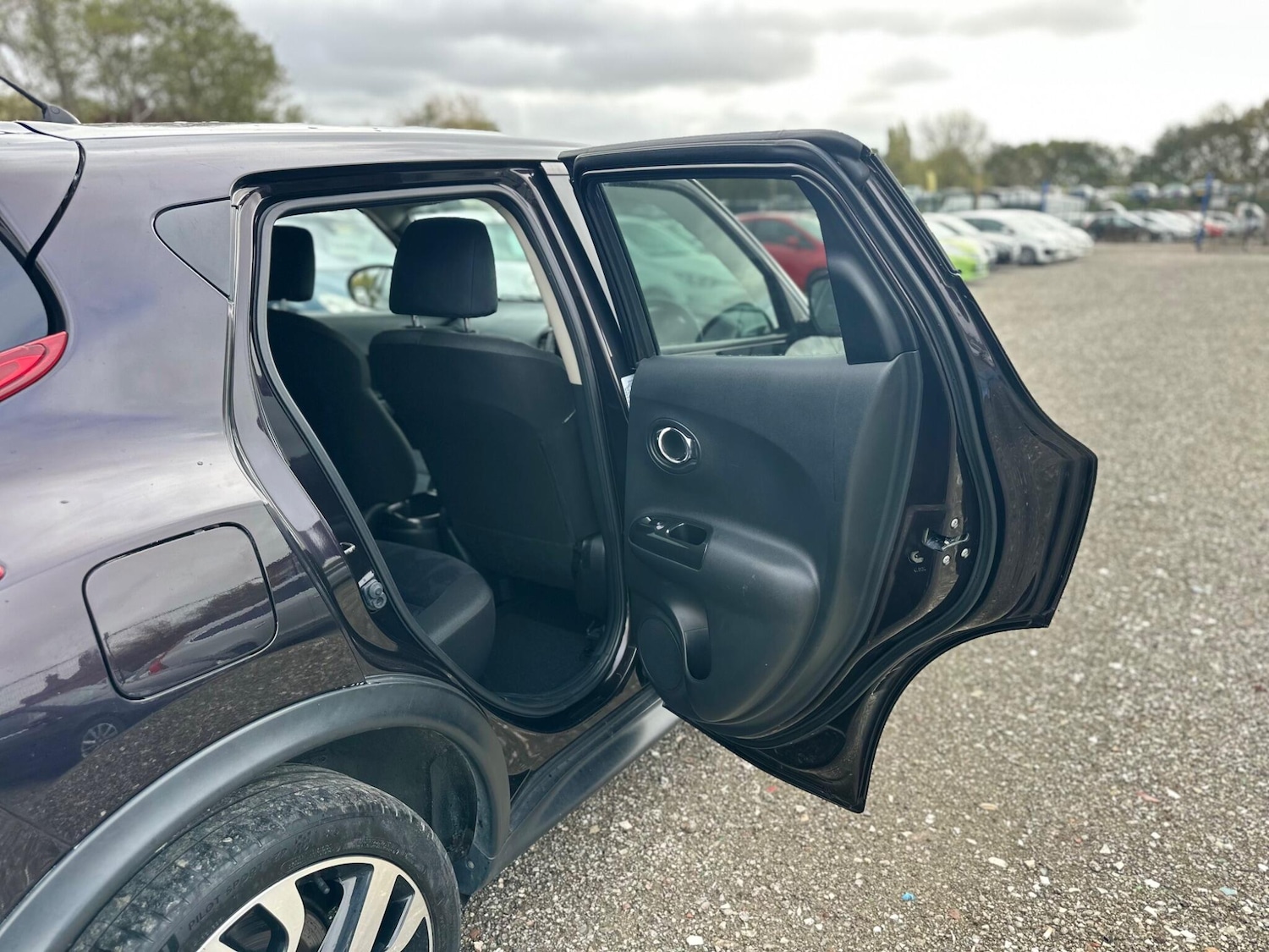 Used Nissan Juke 2014 for sale - 76398560: Photo 14