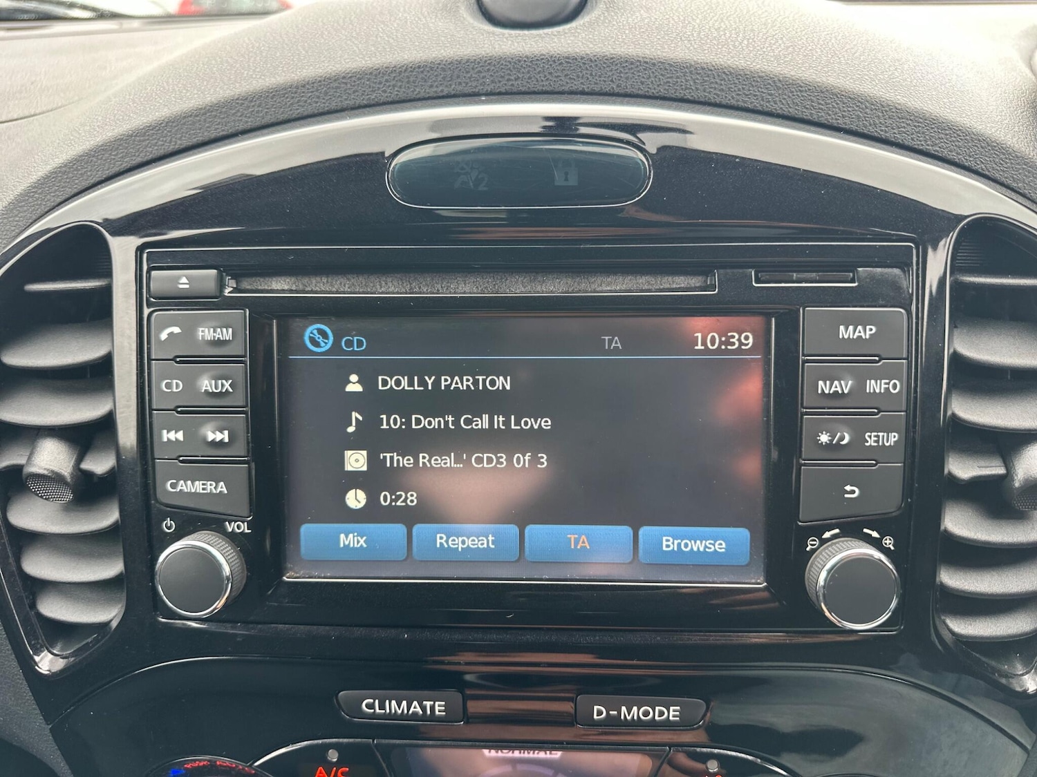 Used Nissan Juke 2014 for sale - 76398560: Photo 22