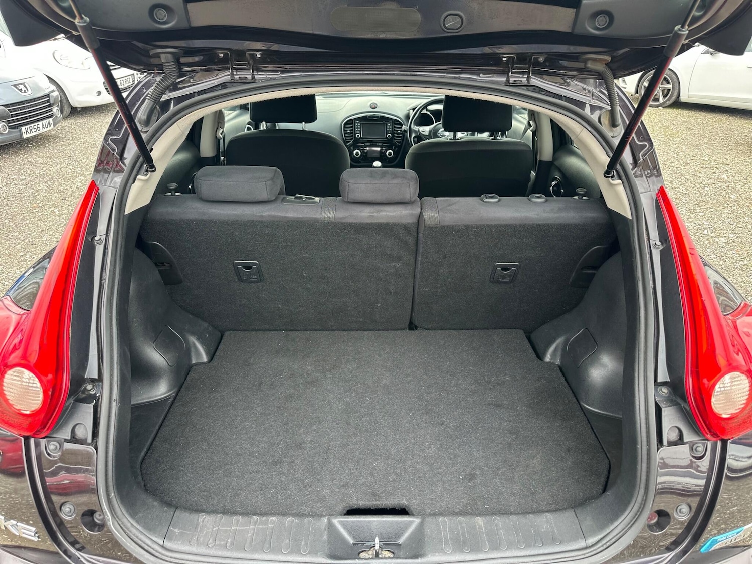 Used Nissan Juke 2014 for sale - 76398560: Photo 27