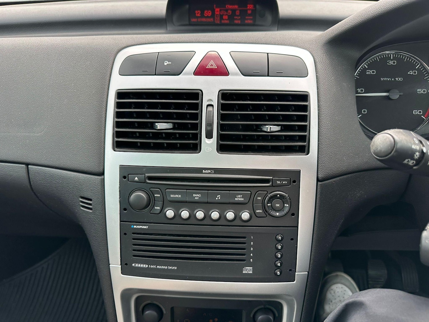 Vehicle 27