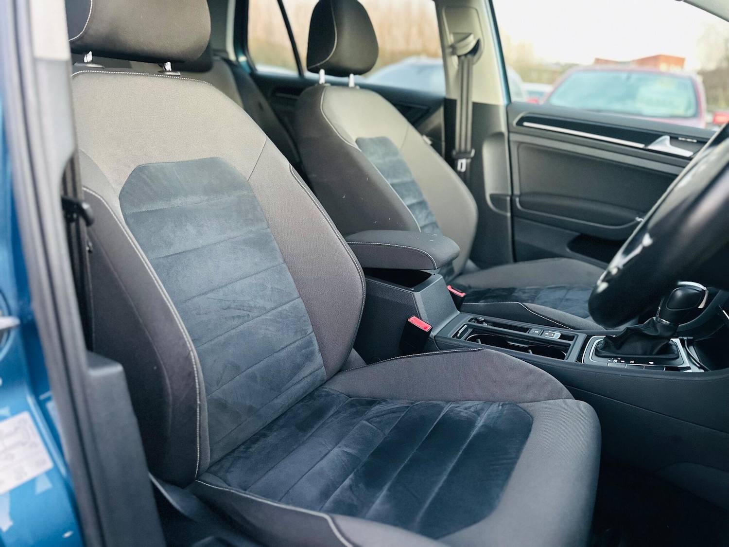 Used Volkswagen Golf 2025 for sale - 77015924: Photo 17