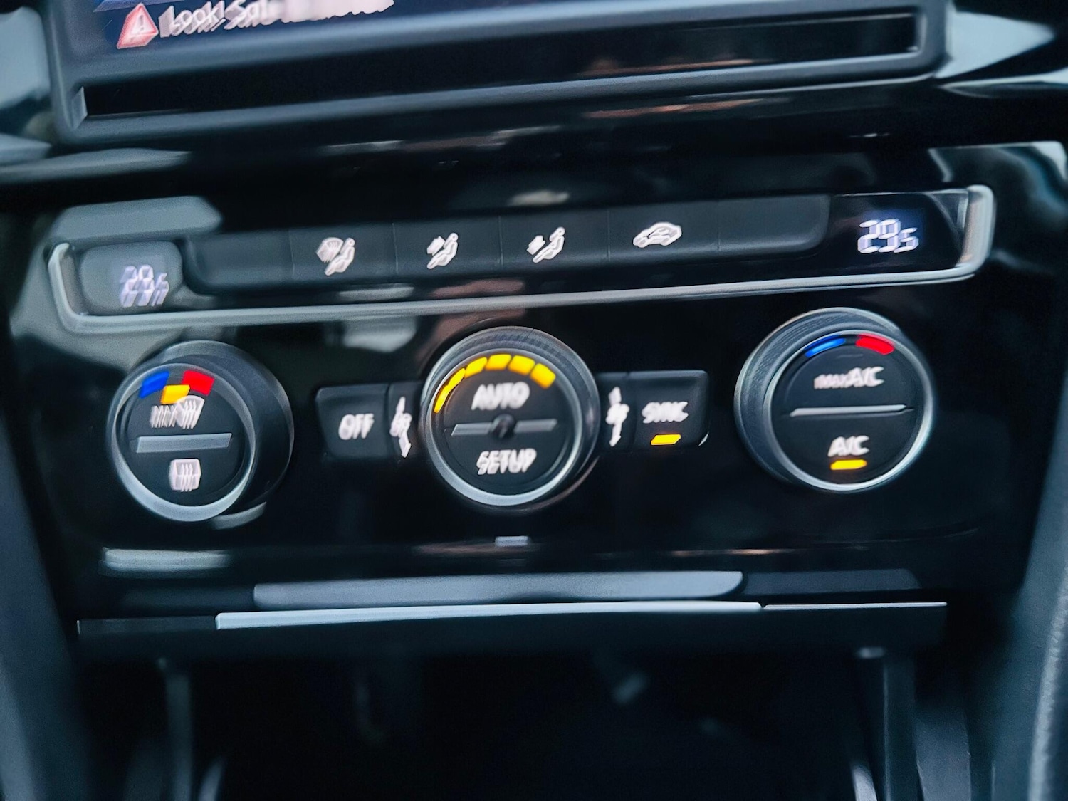 Used Volkswagen Golf 2025 for sale - 77015924: Photo 22