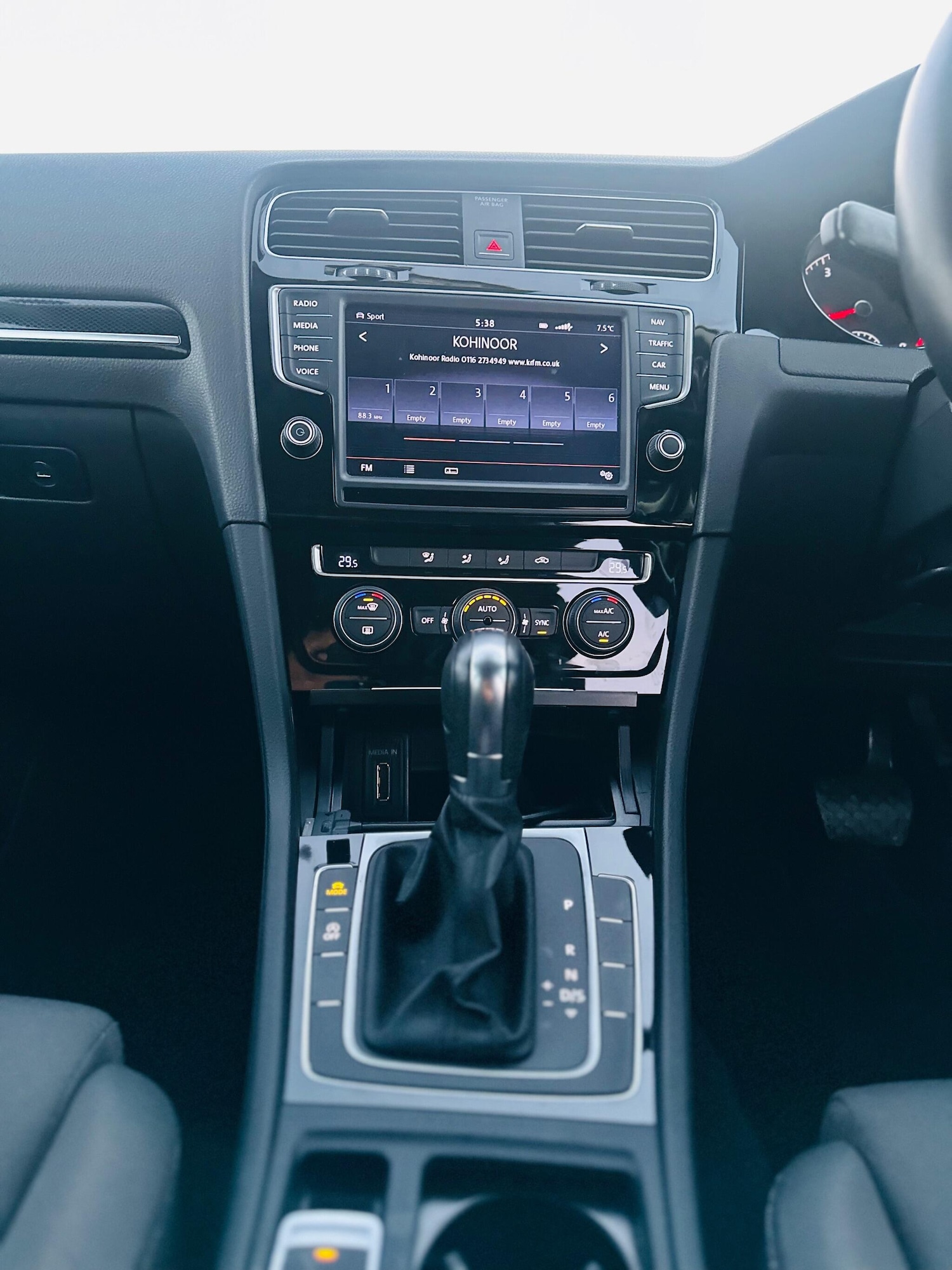 Used Volkswagen Golf 2025 for sale - 77015924: Photo 34