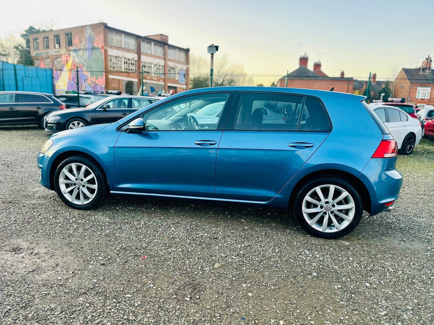 Used Volkswagen Golf 2025 for sale - 77015924: Photo 9