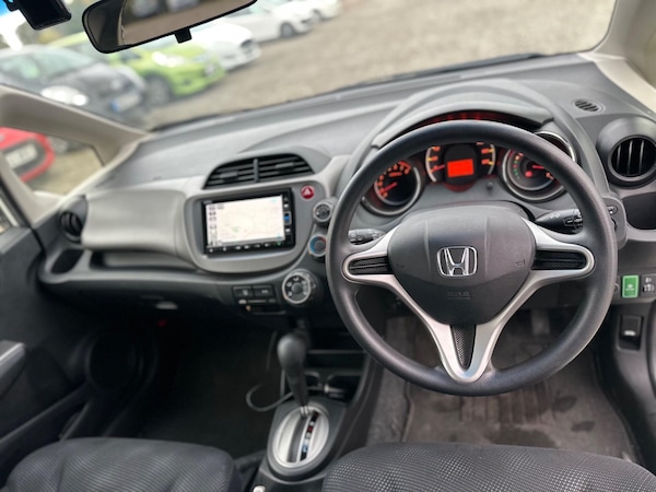 Used Honda Fit for sale - 76270169: Photo 16