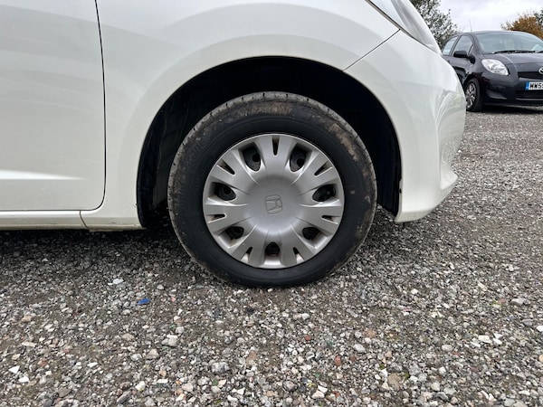 Used Honda Fit for sale - 76270169: Photo 36