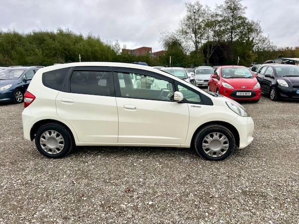 Used Honda Fit for sale - 76270169: Photo 6