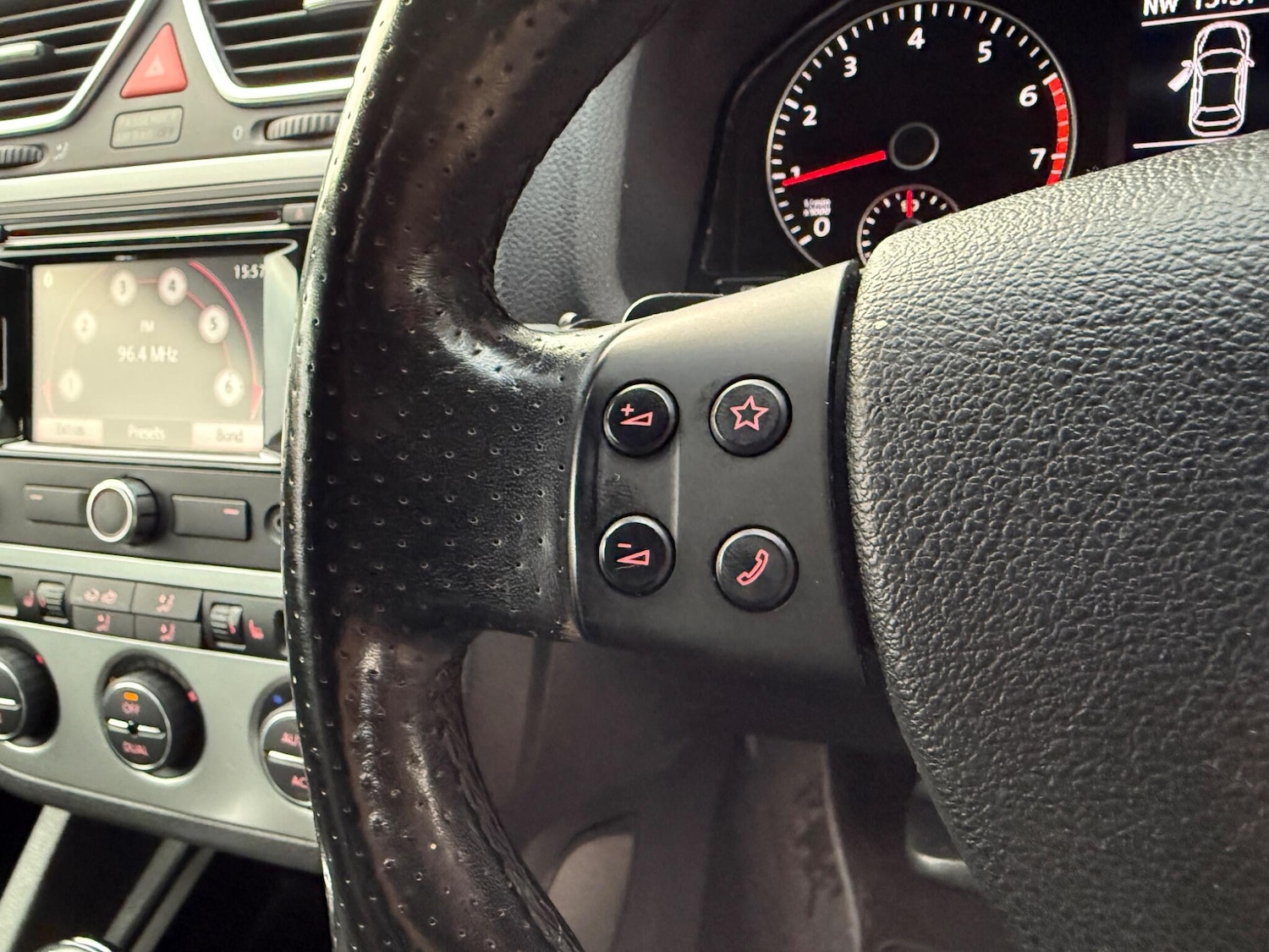 Used Volkswagen Scirocco 2008 for sale - 76512472: Photo 13