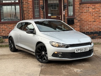 Used Volkswagen Scirocco 2008 for sale - 76512472: Photo
