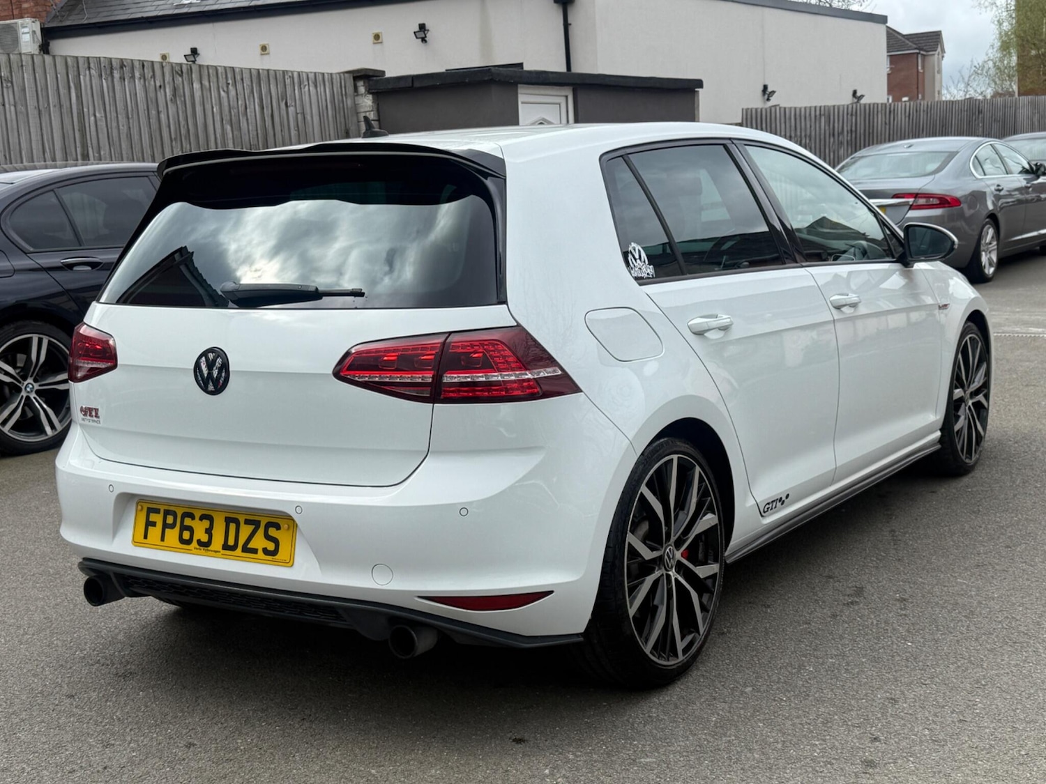 Used Volkswagen Golf for sale - 78136286: Photo 5