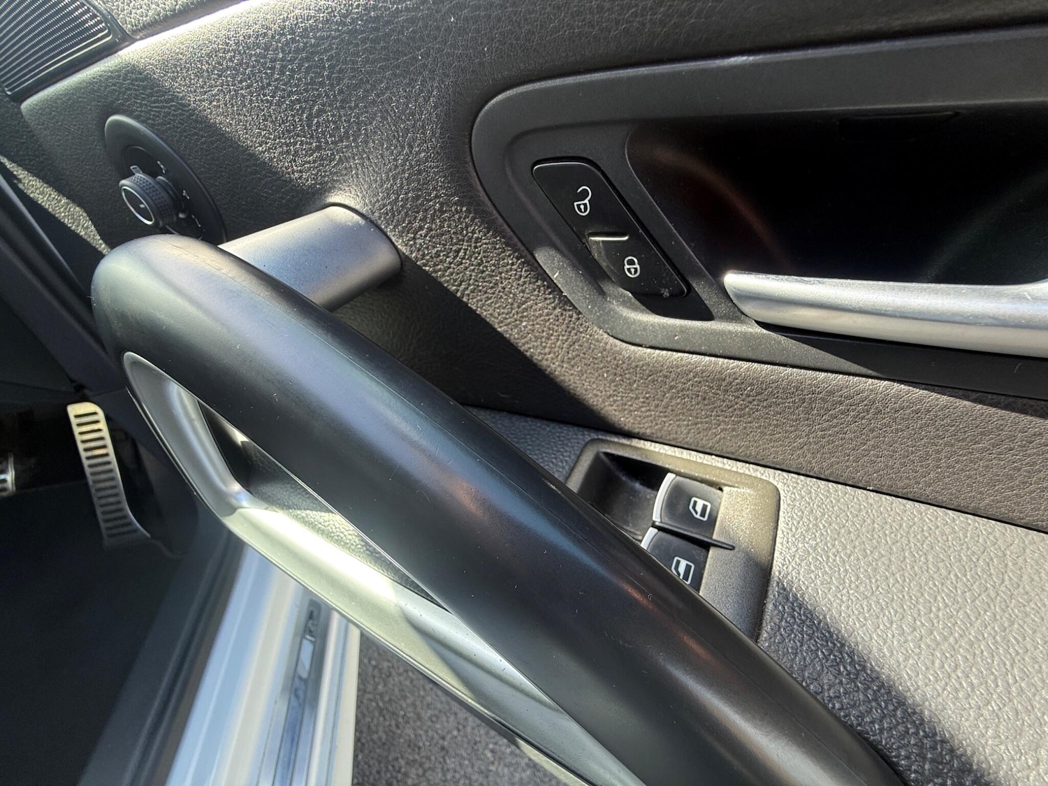 Used Volkswagen Scirocco for sale - 78214330: Photo 13