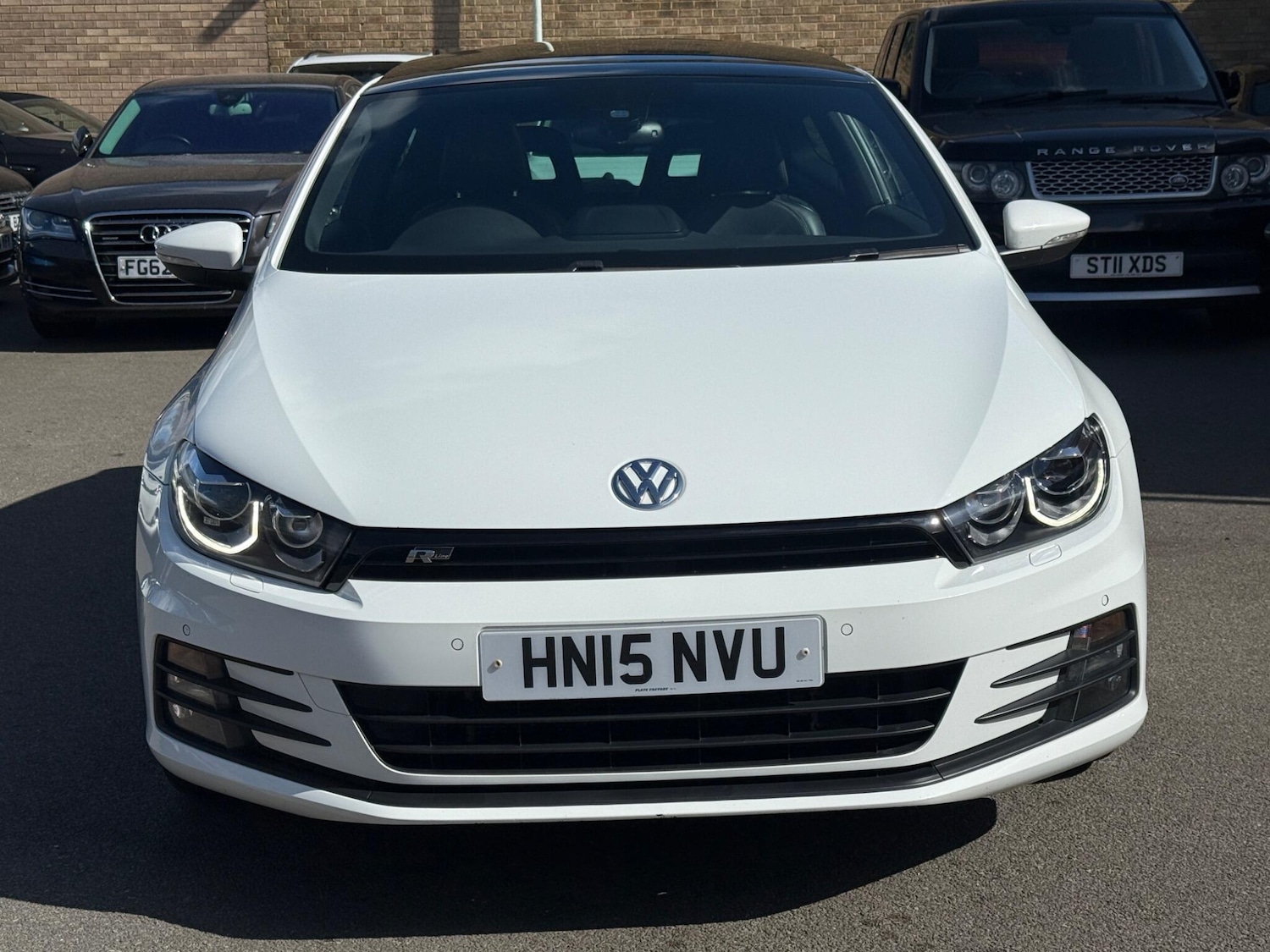 Used Volkswagen Scirocco for sale - 78214330: Photo 2