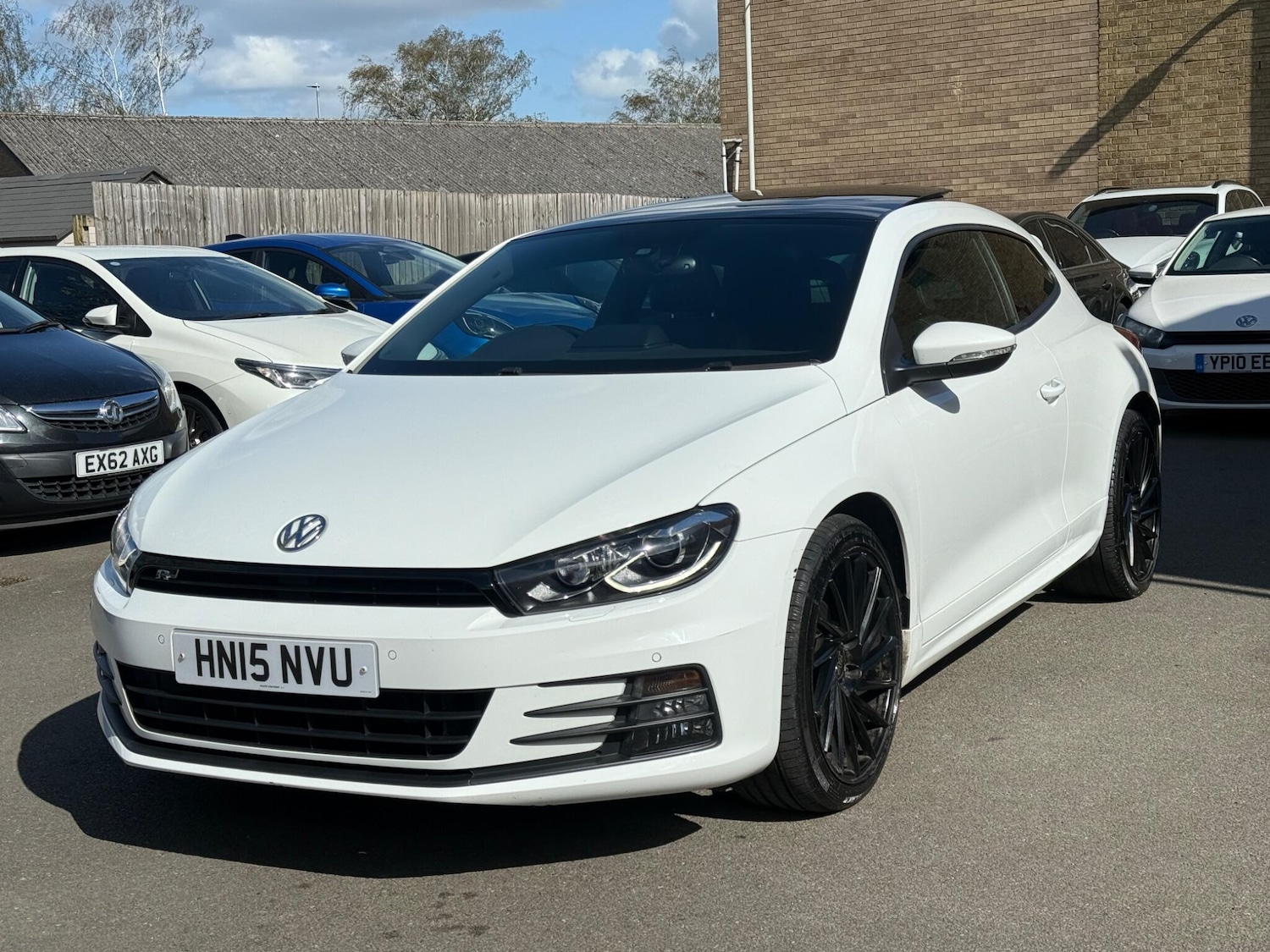 Used Volkswagen Scirocco for sale - 78214330: Photo 9