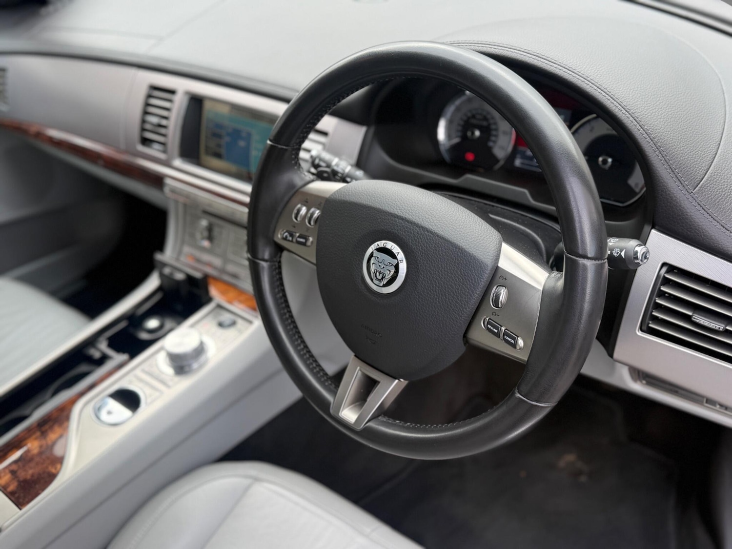 Used Jaguar XF 2009 for sale - 78085735: Photo 11