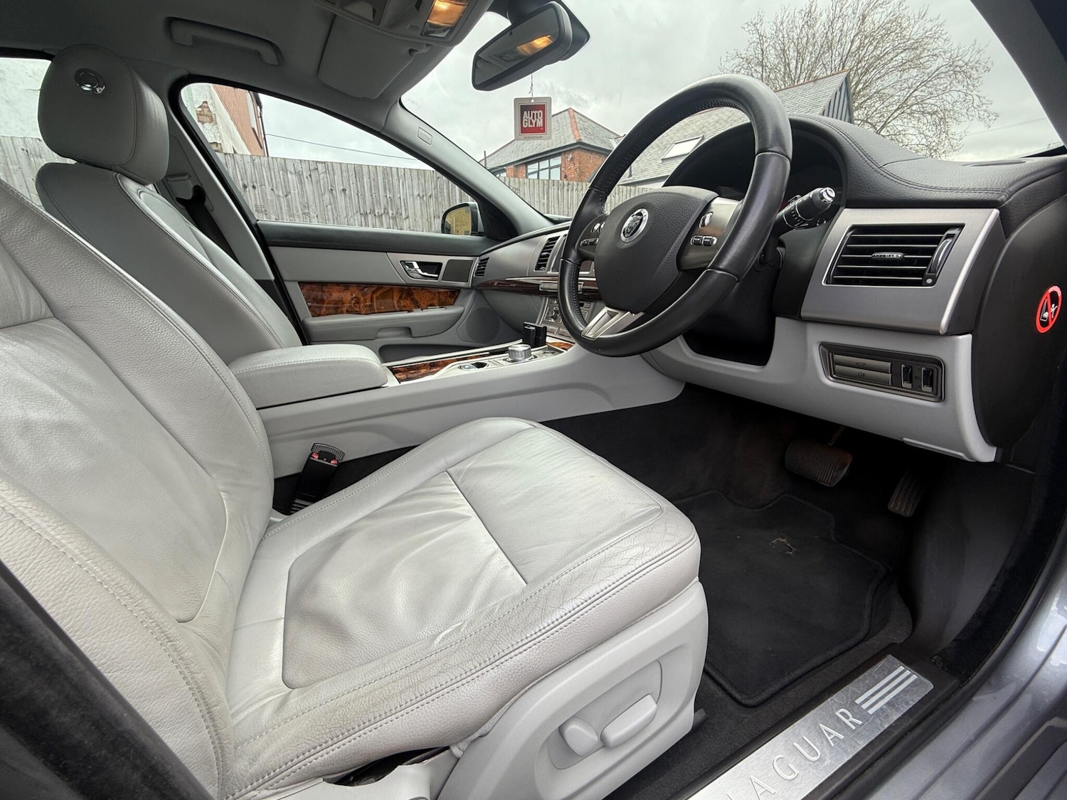 Used Jaguar XF 2009 for sale - 78085735: Photo 16