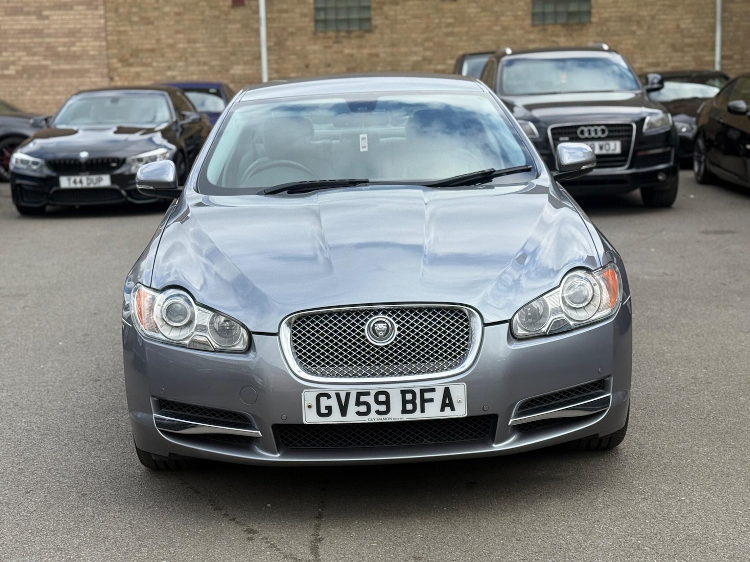 Used Jaguar XF 2009 for sale - 78085735: Photo 2