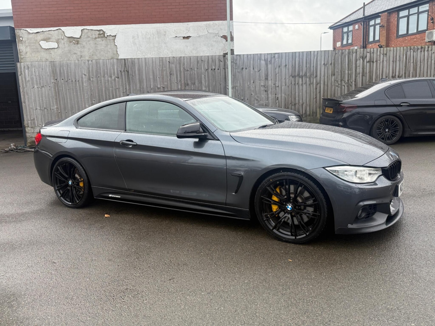 Used BMW 4 Series 2015 for sale - 77625681: Photo 2