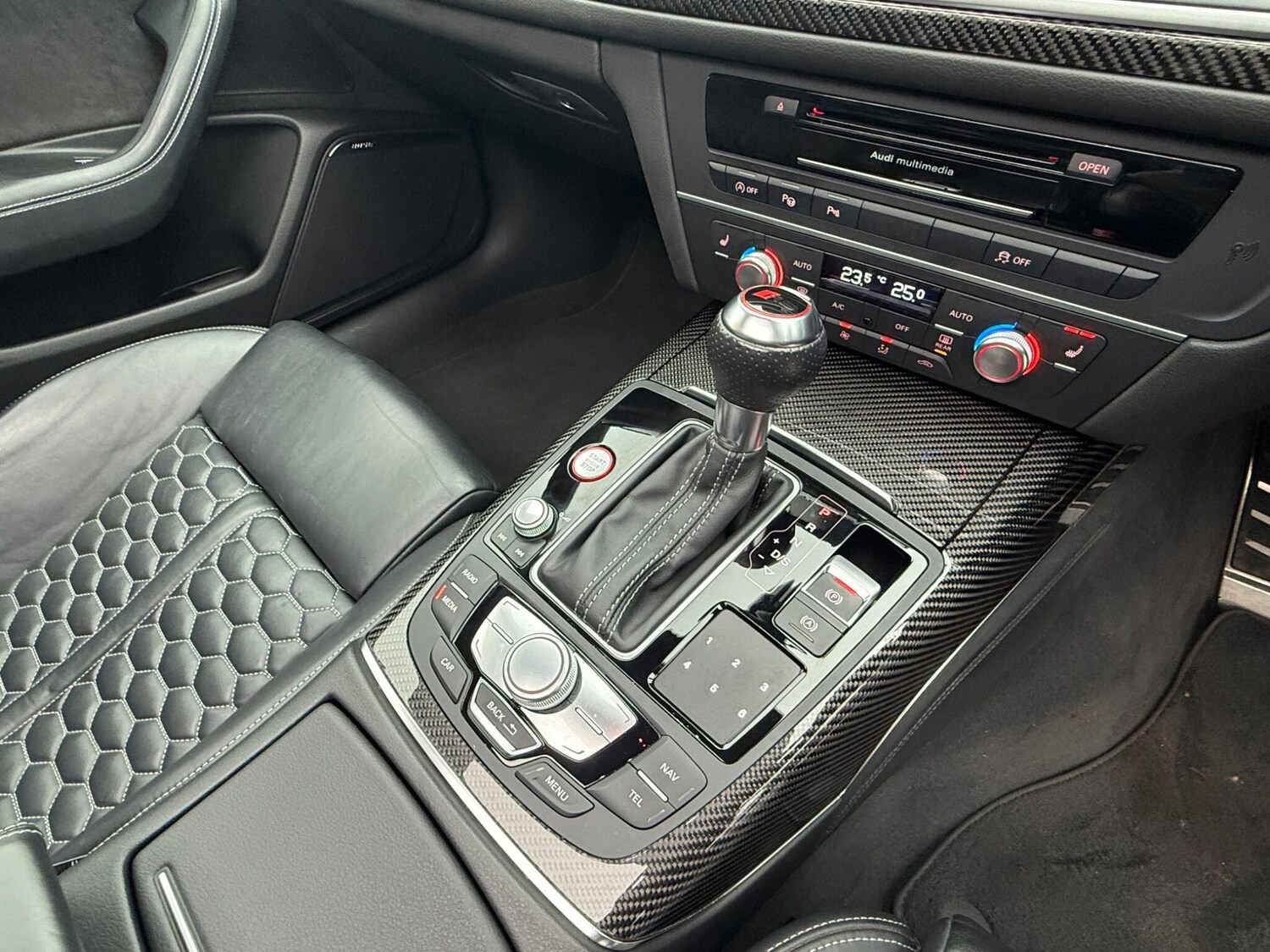 Used Audi RS6 2015 for sale - 78219971: Photo 11